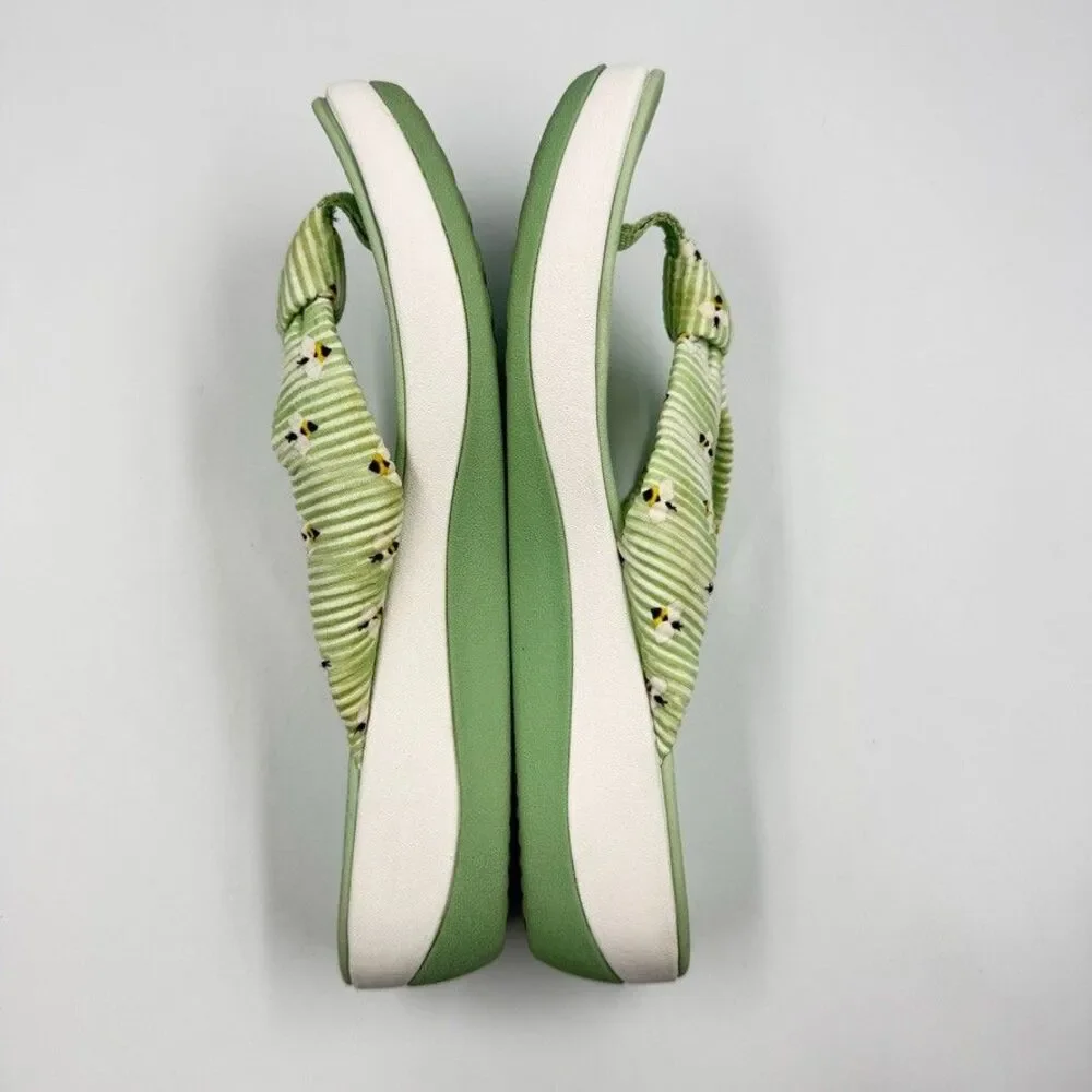 Clarks Cloudsteppers Drift Jaunt Women's 10 Green Daisy Strappy Wedge Flip Flops